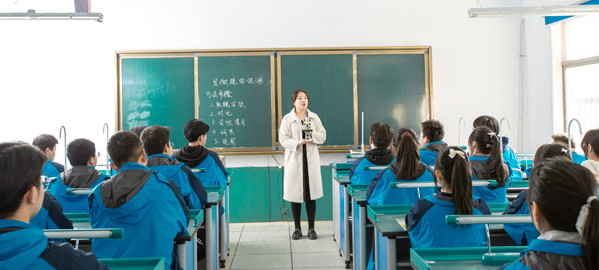 安塞引入导师机制，准确把握考试方向